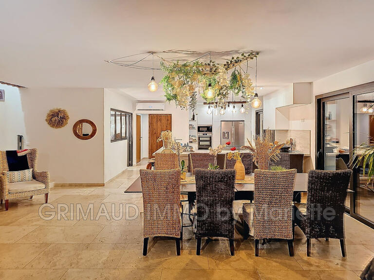 Villa La Garde-Freinet - 4 chambres - 210m²