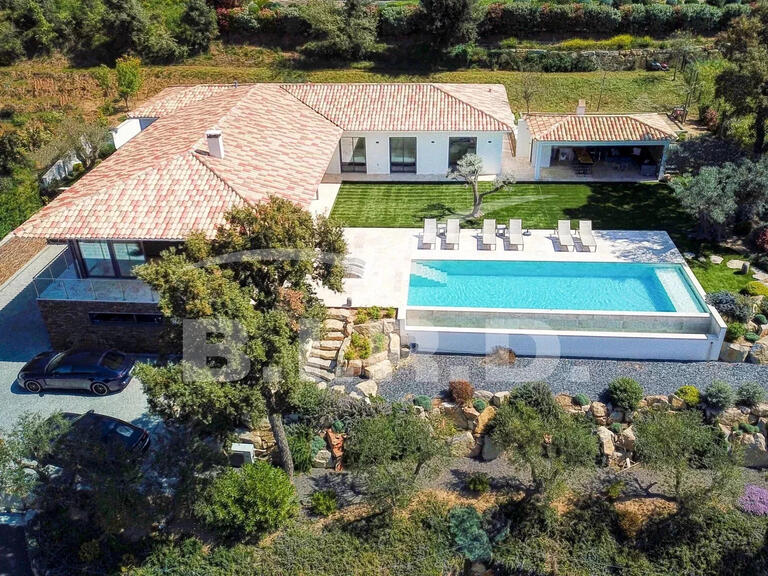Villa La Garde-Freinet - 5 chambres - 350m²