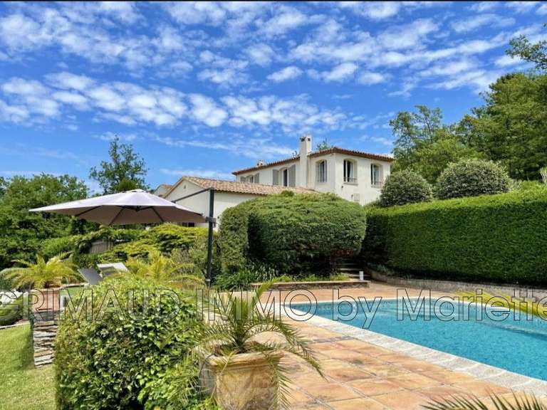 Villa La Garde-Freinet - 5 chambres - 242m²