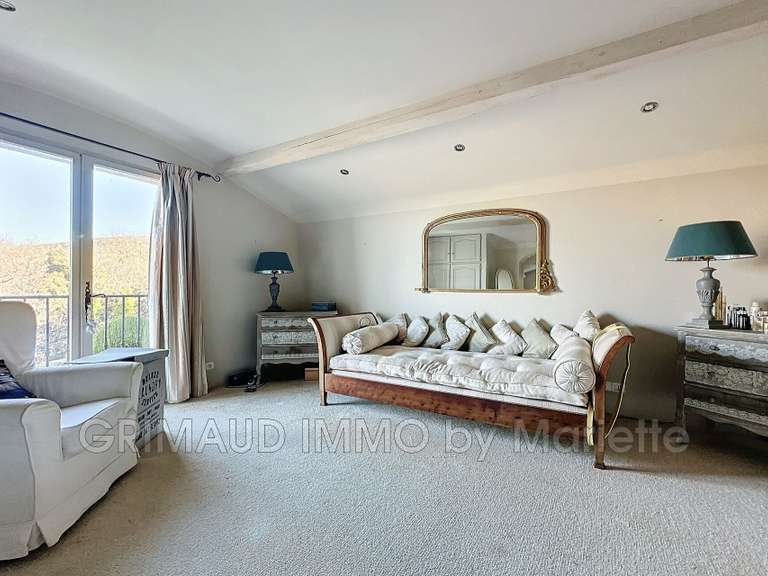 Villa La Garde-Freinet - 5 chambres - 242m²