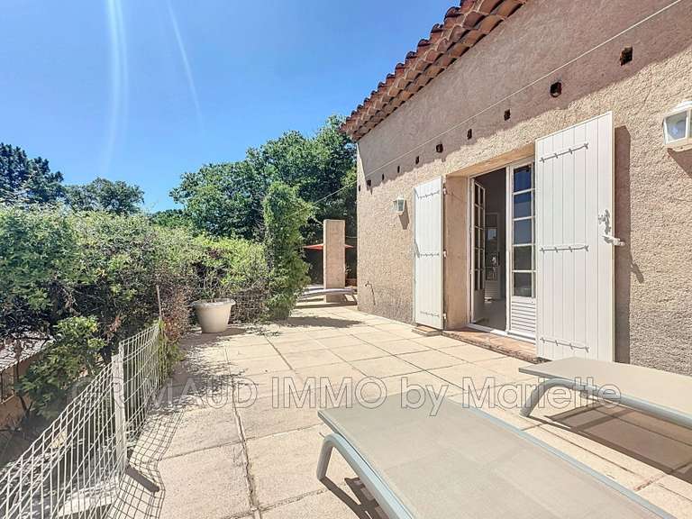 Villa La Garde-Freinet - 3 chambres - 107m²