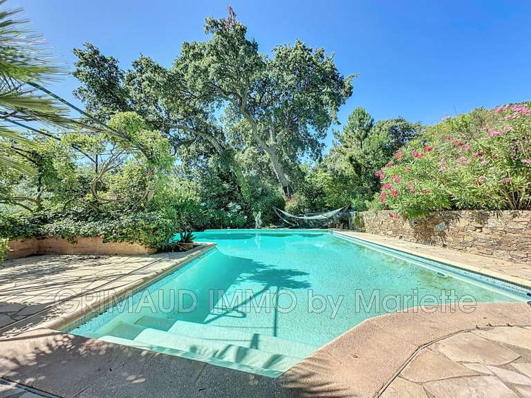 Villa La Garde-Freinet - 5 chambres - 180m²