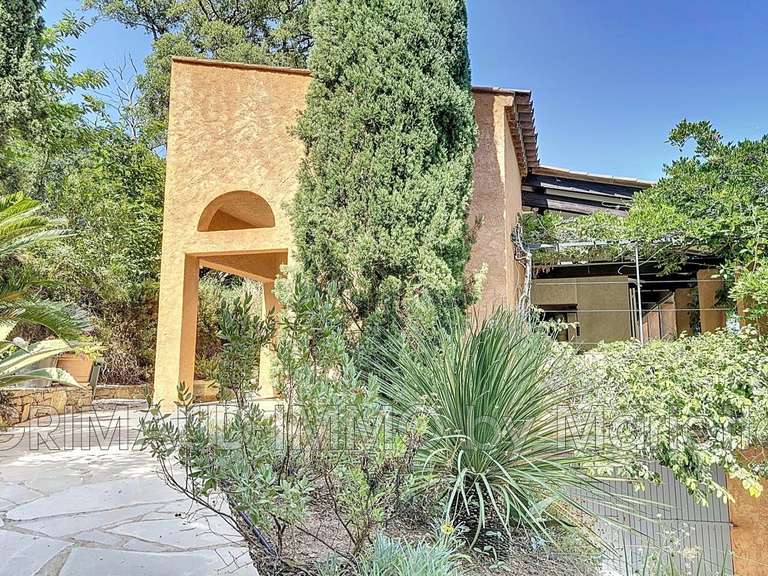 Villa La Garde-Freinet - 5 chambres - 180m²