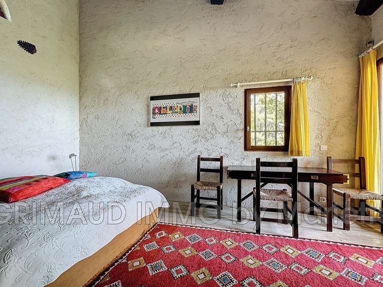 Villa La Garde-Freinet - 5 chambres - 180m²