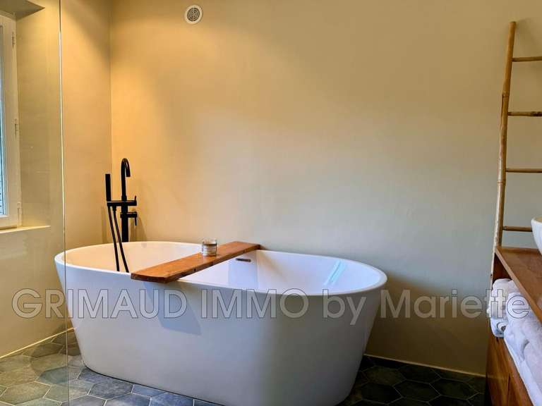 Villa La Garde-Freinet - 3 chambres - 132m²