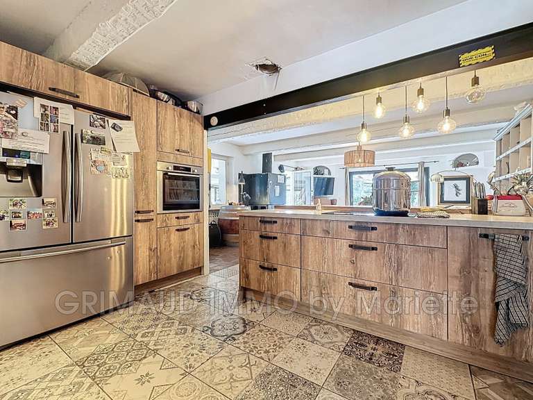 Villa La Garde-Freinet - 3 chambres - 175m²