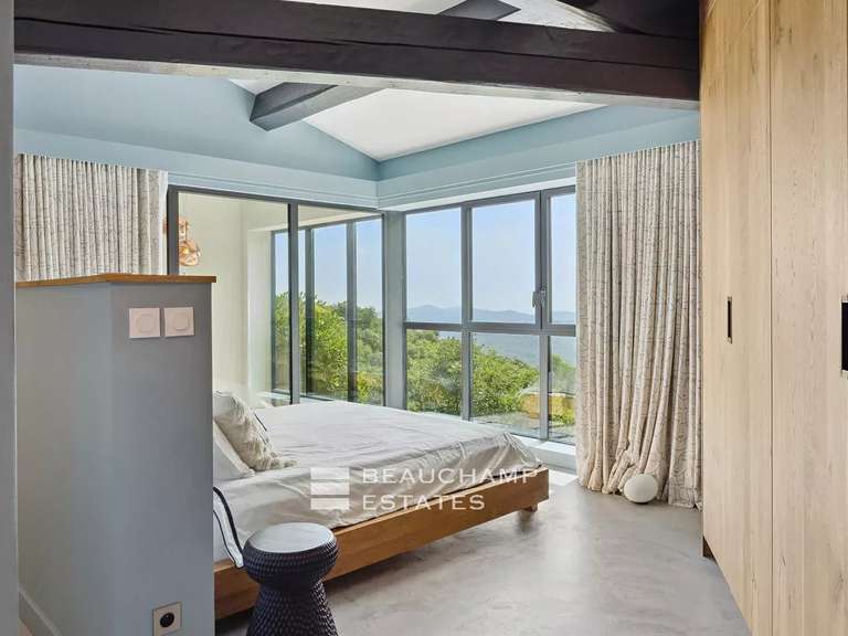 Villa La Garde-Freinet - 5 chambres - 260m²