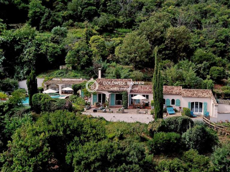 Villa La Garde-Freinet - 4 chambres - 140m²