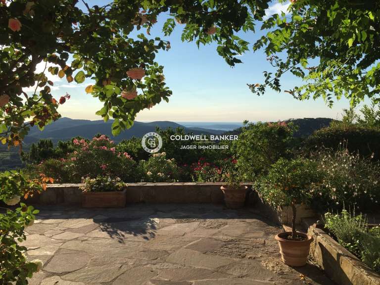 Villa La Garde-Freinet - 4 chambres - 140m²