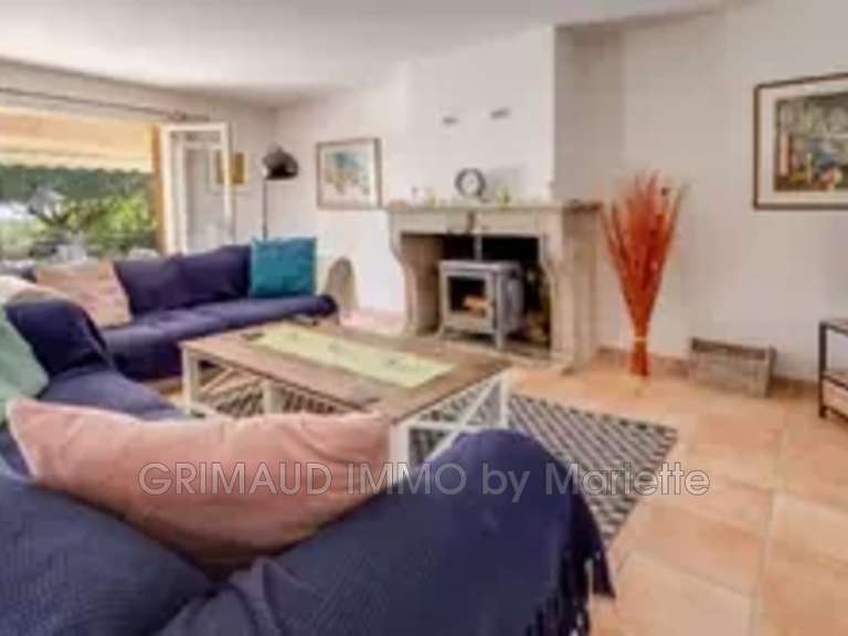 Villa La Garde-Freinet - 4 bedrooms - 210m²