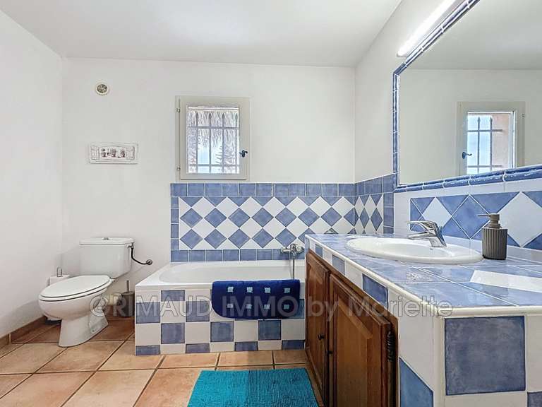 Villa La Garde-Freinet - 4 chambres - 210m²