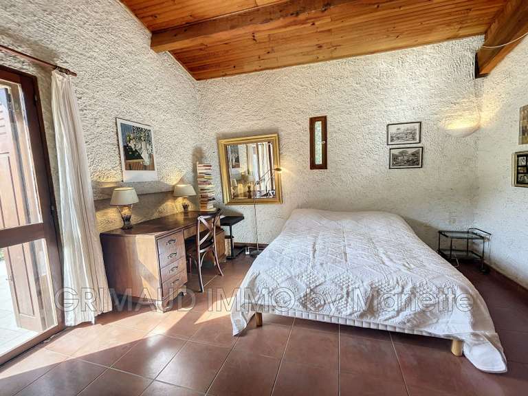 Villa La Garde-Freinet - 7 chambres - 205m²