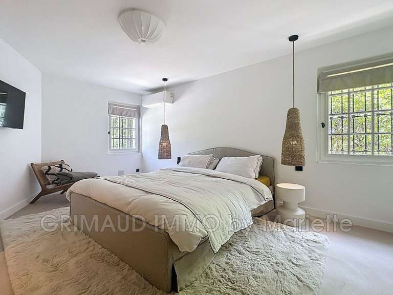 Villa La Garde-Freinet - 5 chambres - 197m²