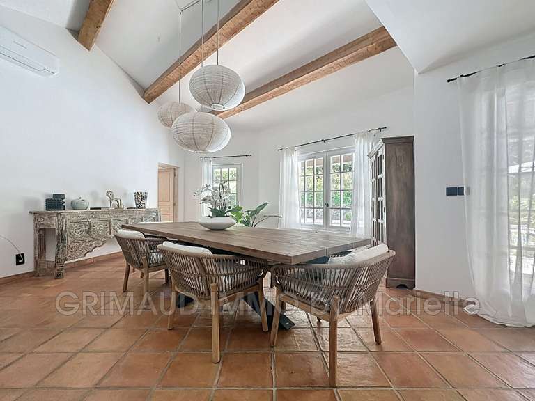 Villa La Garde-Freinet - 5 chambres - 197m²