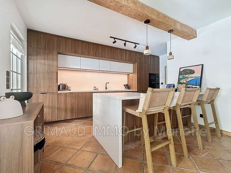 Villa La Garde-Freinet - 5 chambres - 197m²