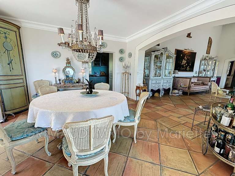 Villa La Garde-Freinet - 4 chambres - 300m²
