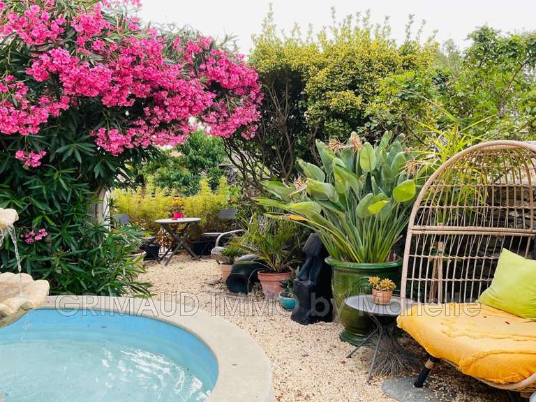 Villa La Garde-Freinet - 6 chambres - 301m²