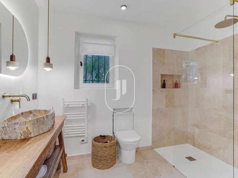 Villa La Garde-Freinet - 5 chambres - 197m²