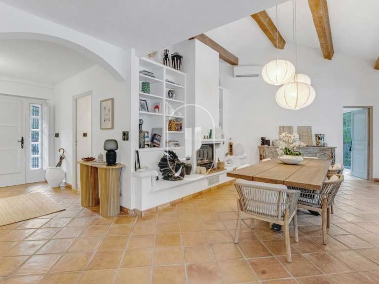 Villa La Garde-Freinet - 5 chambres - 197m²