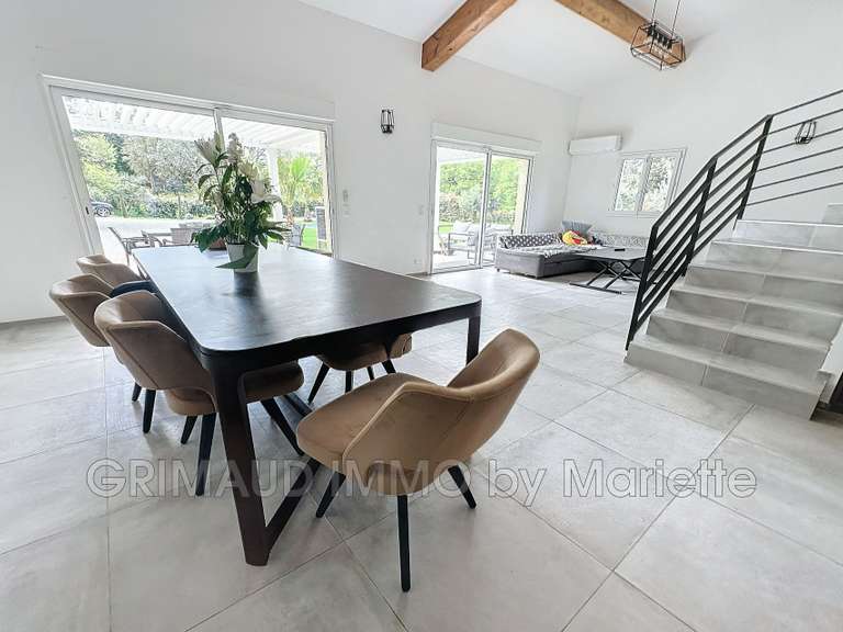 Villa La Garde-Freinet - 5 chambres - 160m²