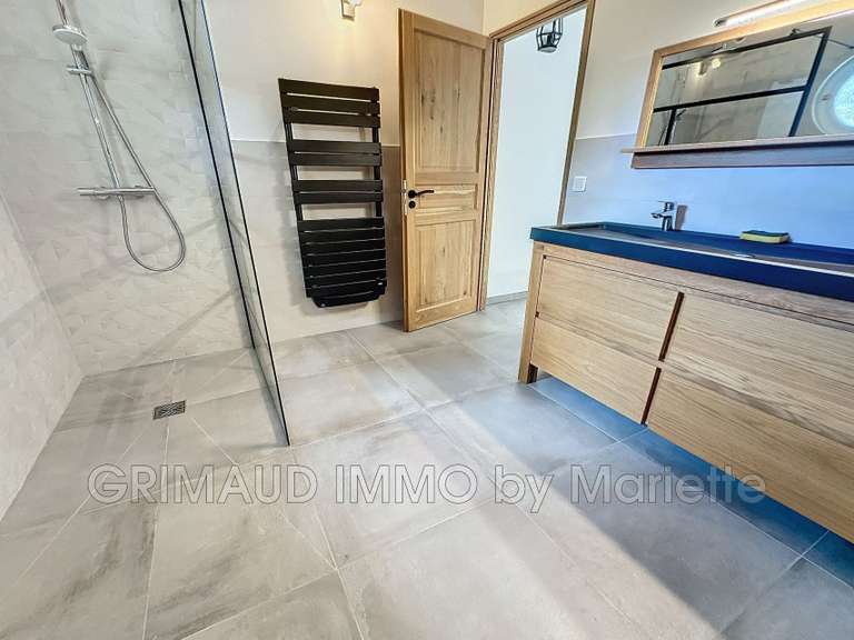 Villa La Garde-Freinet - 5 chambres - 160m²