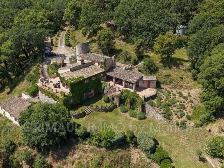Villa La Garde-Freinet - 7 chambres - 395m²