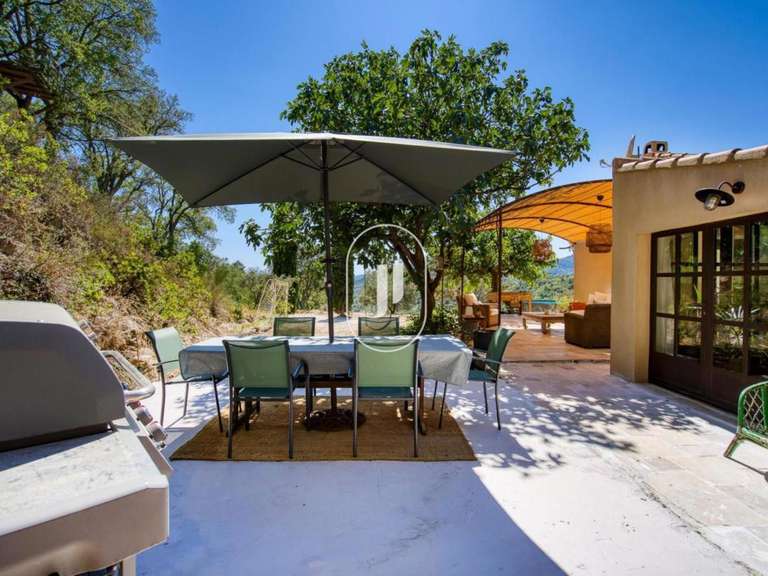 Villa La Garde-Freinet - 3 chambres - 119m²