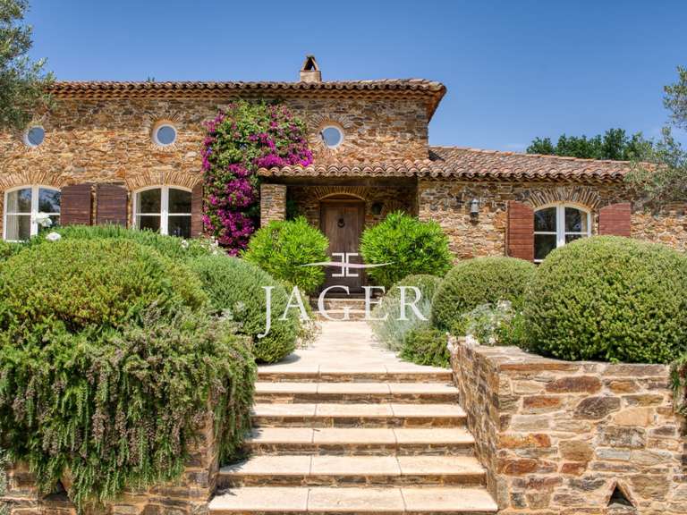 Villa La Garde-Freinet - 4 chambres - 150m²
