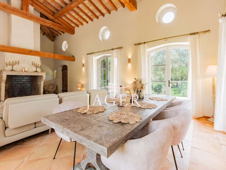Villa La Garde-Freinet - 4 bedrooms - 150m²