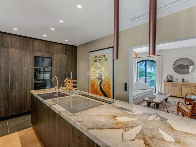 Villa La Garde-Freinet - 4 chambres - 300m²