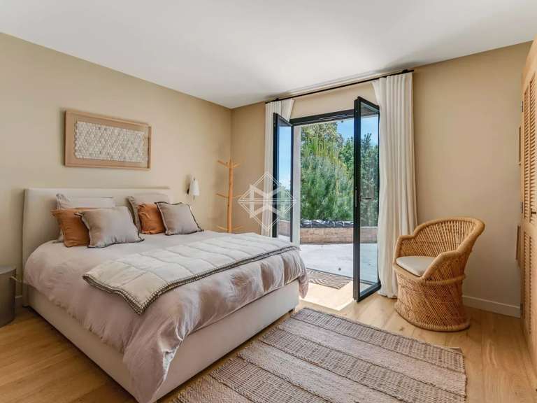 Villa La Garde-Freinet - 4 chambres - 300m²