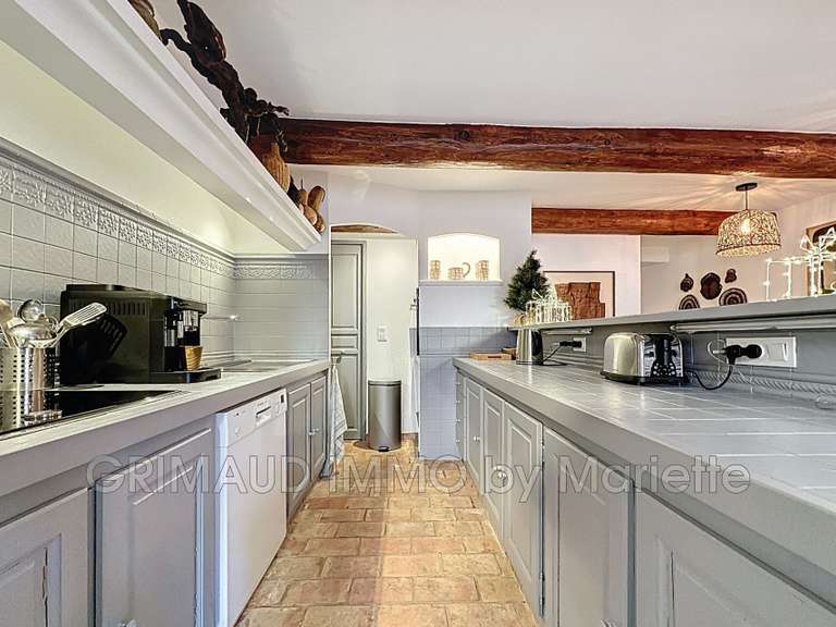 Villa La Garde-Freinet - 2 chambres - 101m²