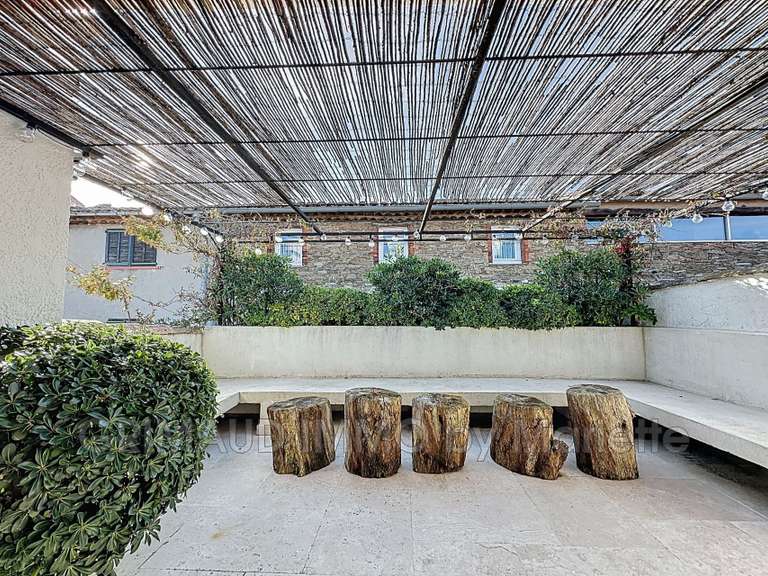 Villa La Garde-Freinet - 2 chambres - 101m²