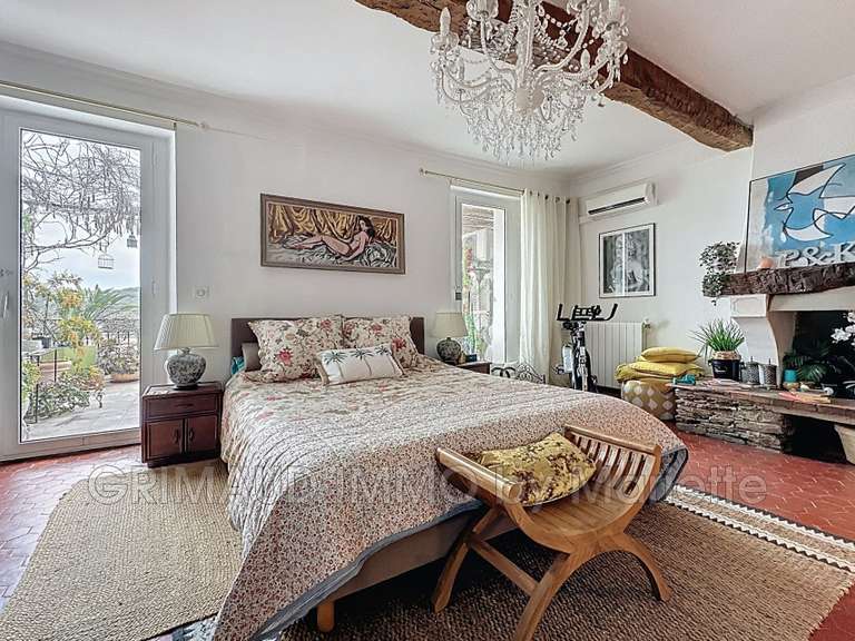 Villa La Garde-Freinet - 6 chambres - 301m²