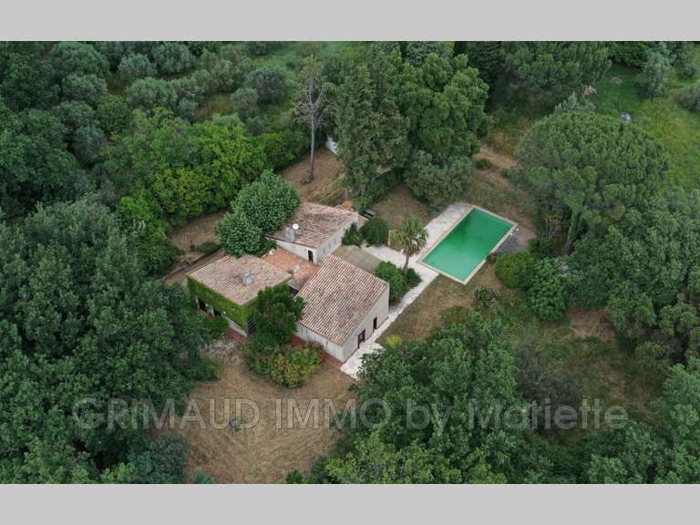 Villa La Garde-Freinet - 7 bedrooms - 205m²