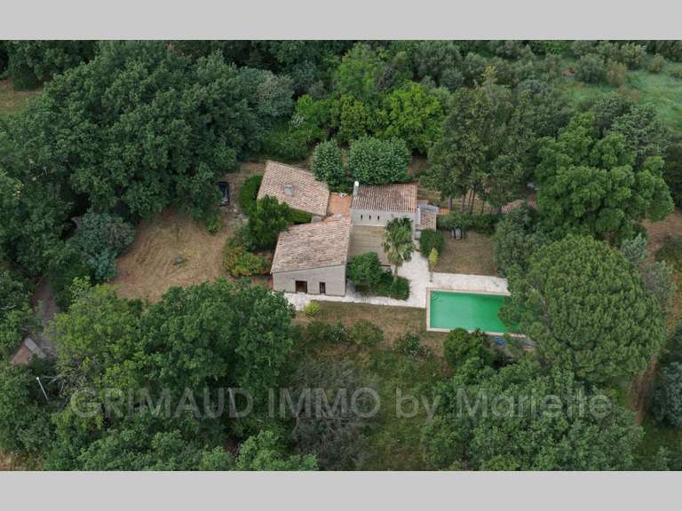Villa La Garde-Freinet - 7 bedrooms - 205m²