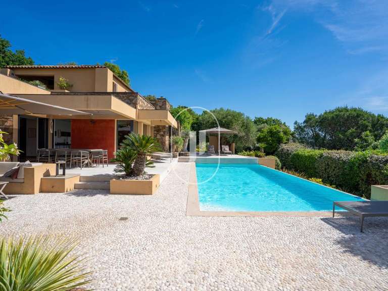 Villa La Garde-Freinet - 4 chambres - 230m²