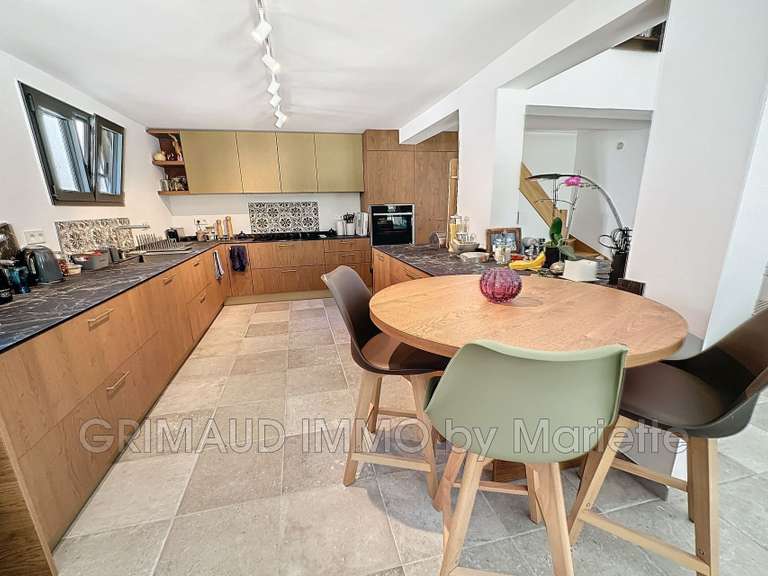 Villa La Garde-Freinet - 3 chambres - 156m²