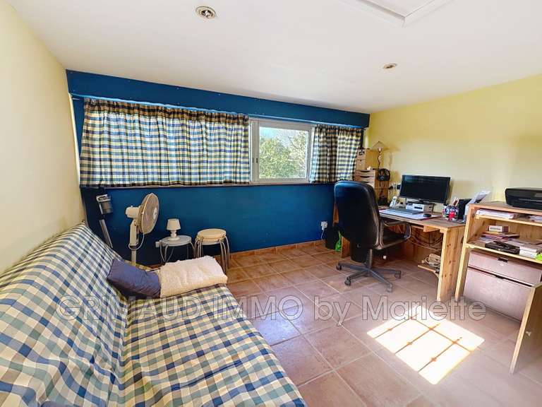 Villa La Garde-Freinet - 5 bedrooms - 214m²