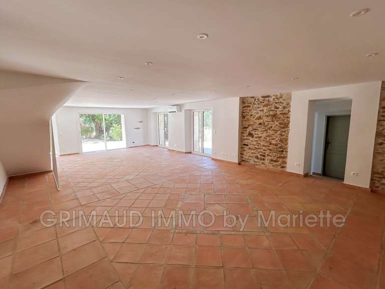 Villa La Garde-Freinet - 5 chambres - 212m²