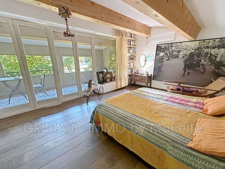 Villa La Garde-Freinet - 3 chambres - 141m²