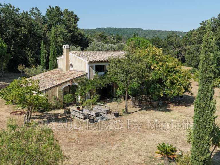 Villa La Garde-Freinet - 3 chambres - 141m²