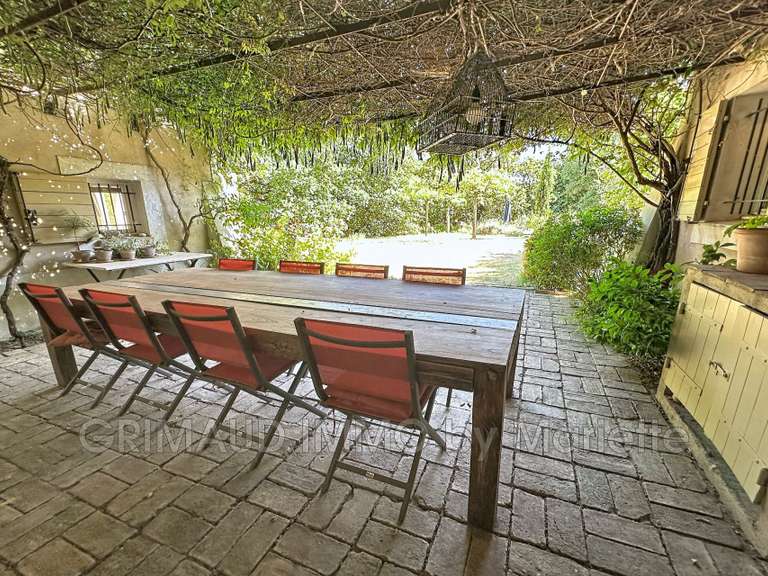 Villa La Garde-Freinet - 3 chambres - 141m²