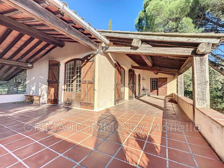 Villa La Garde-Freinet - 6 chambres - 212m²