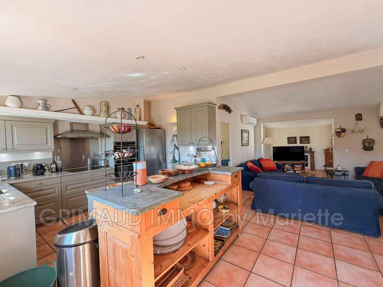 Villa La Garde-Freinet - 5 chambres - 127m²
