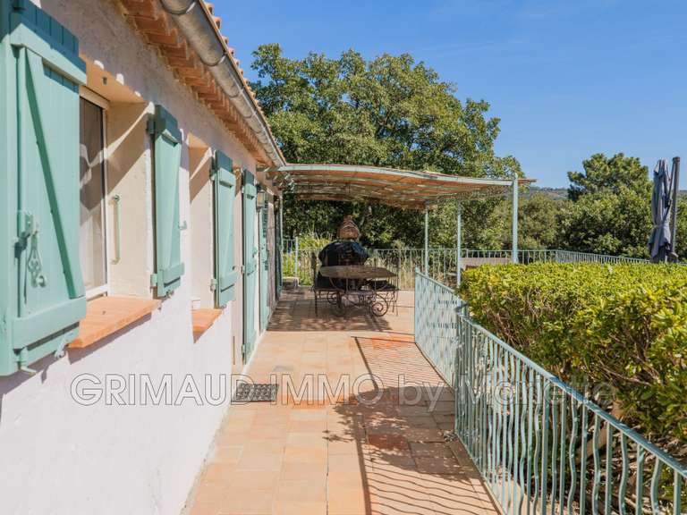 Villa La Garde-Freinet - 5 chambres - 127m²