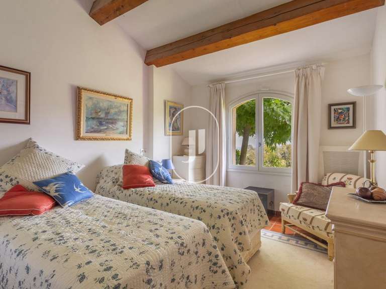 Villa La Garde-Freinet - 5 chambres - 245m²