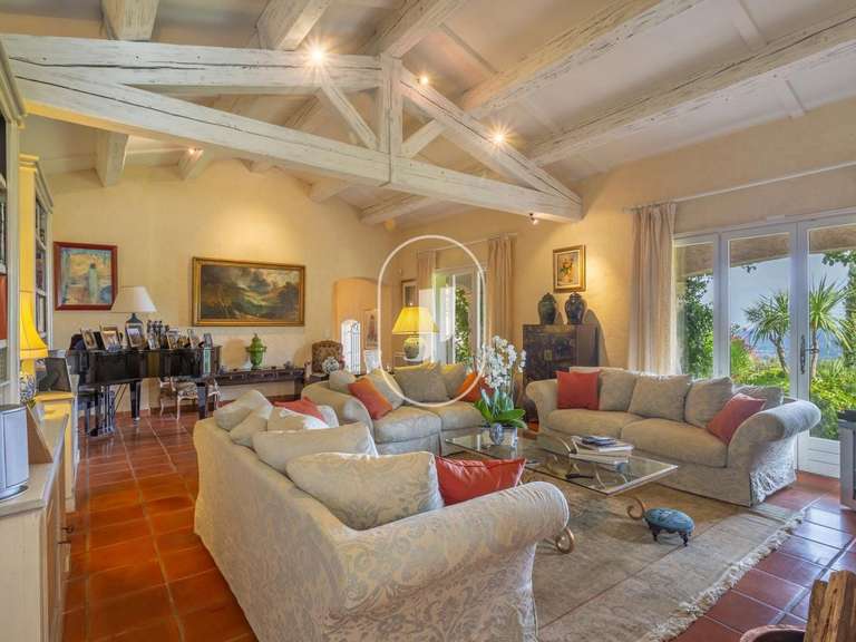 Villa La Garde-Freinet - 5 chambres - 245m²