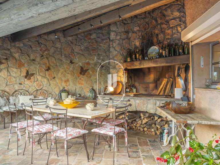 Villa La Garde-Freinet - 5 chambres - 245m²