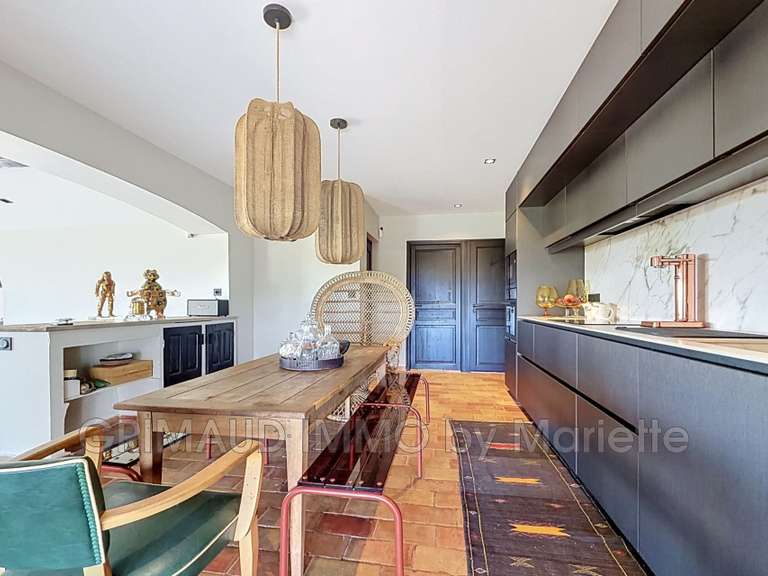 Villa La Garde-Freinet - 5 chambres - 152m²